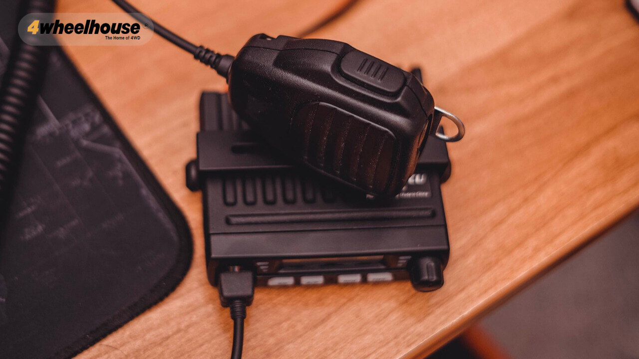 What to Look Out for When Buying a UHF CB Radio Microphone