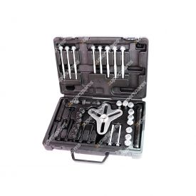 SP Tools Master Puller Set - Includes Two/Three Way Yoke Metric & SAE Bolt